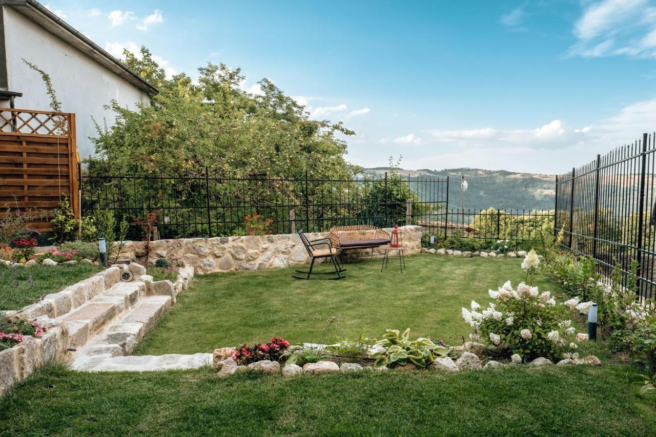 B&B Gli Archi Аббадиа Сан Сальваторе Экстерьер фото